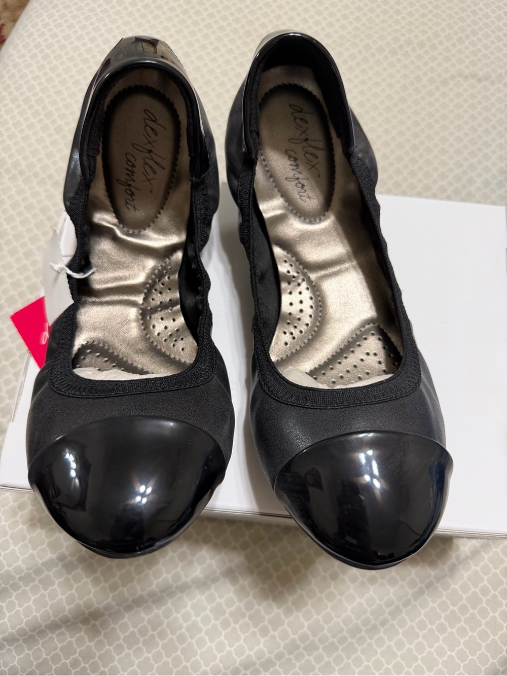 Defiled comfort, Black Cap-Toe Ballet Flats